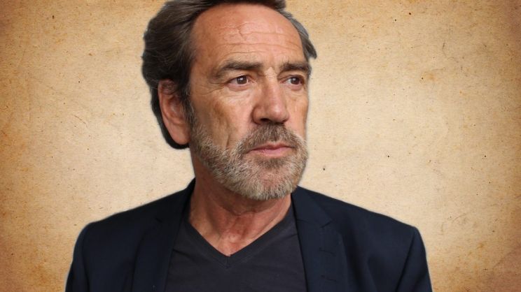 Robert Lindsay