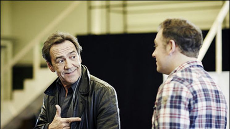 Robert Lindsay