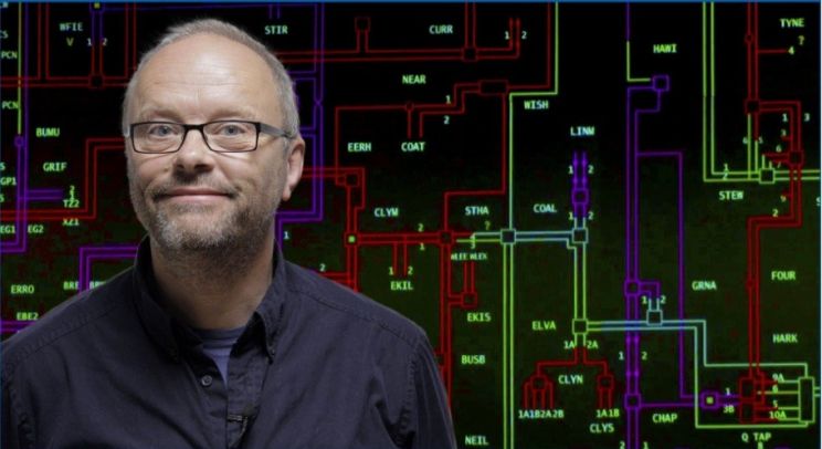 Robert Llewellyn