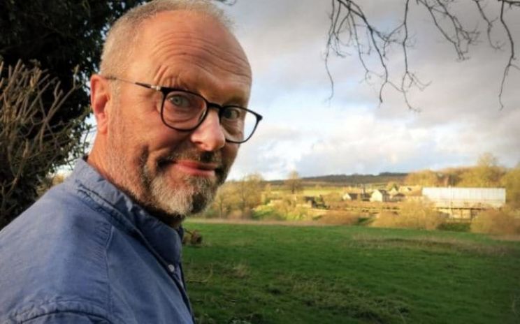 Robert Llewellyn