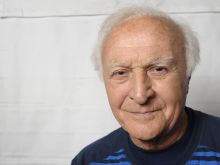 Robert Loggia