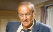 Robert Loggia