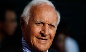 Robert Loggia