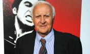 Robert Loggia