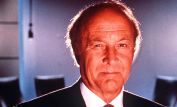 Robert Loggia