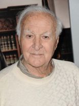 Robert Loggia