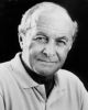 Robert Loggia