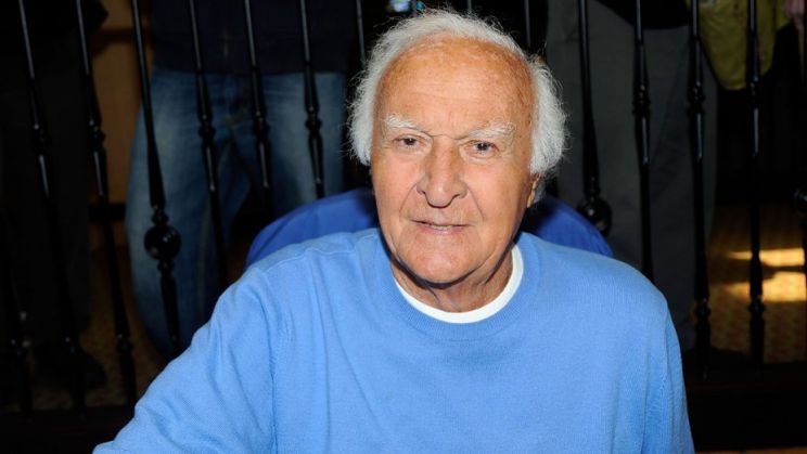 Robert Loggia