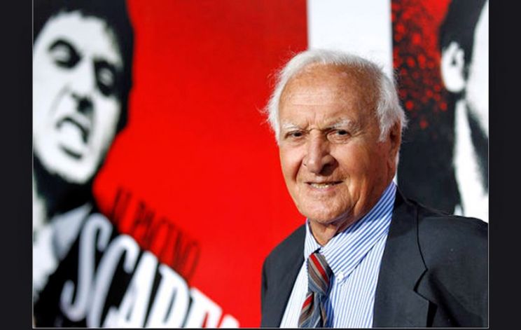 Robert Loggia