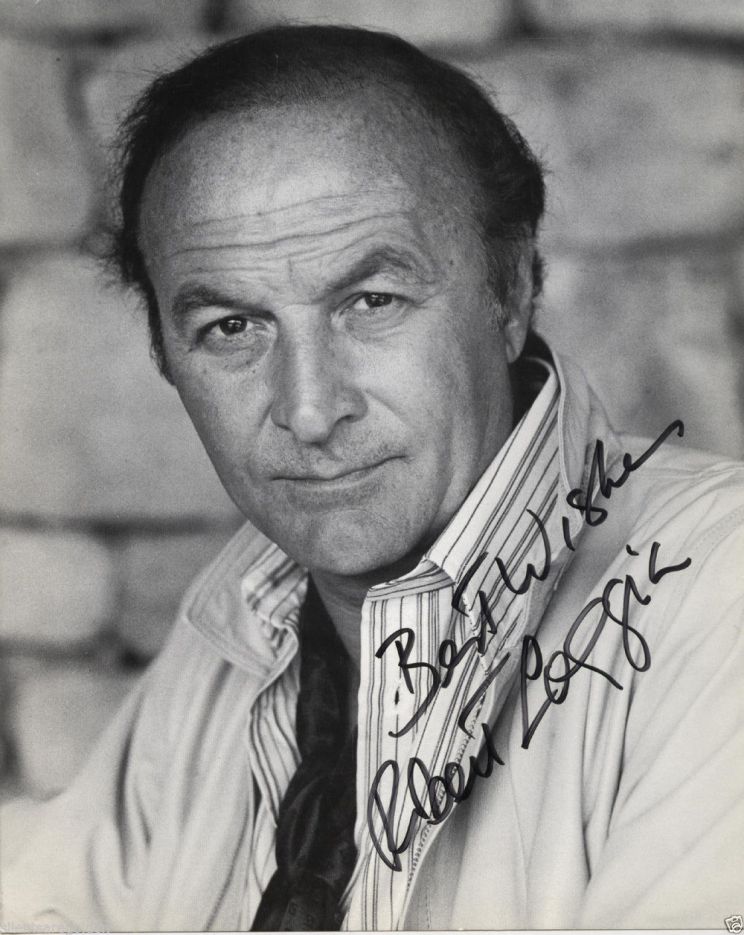 Robert Loggia