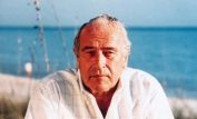 Robert Ludlum