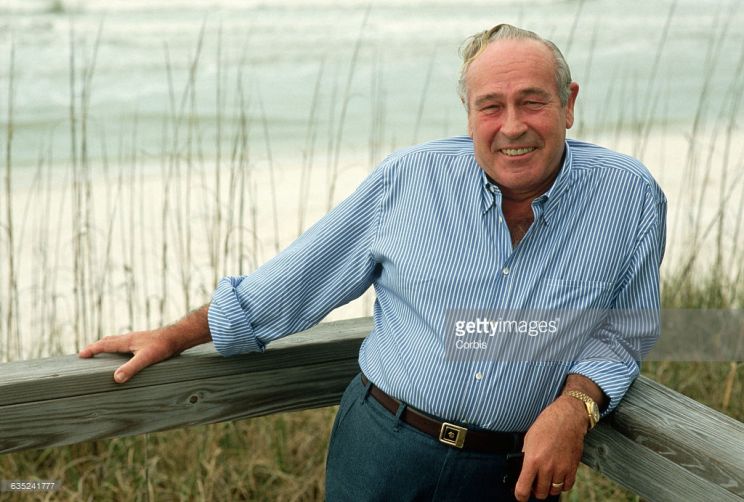 Robert Ludlum