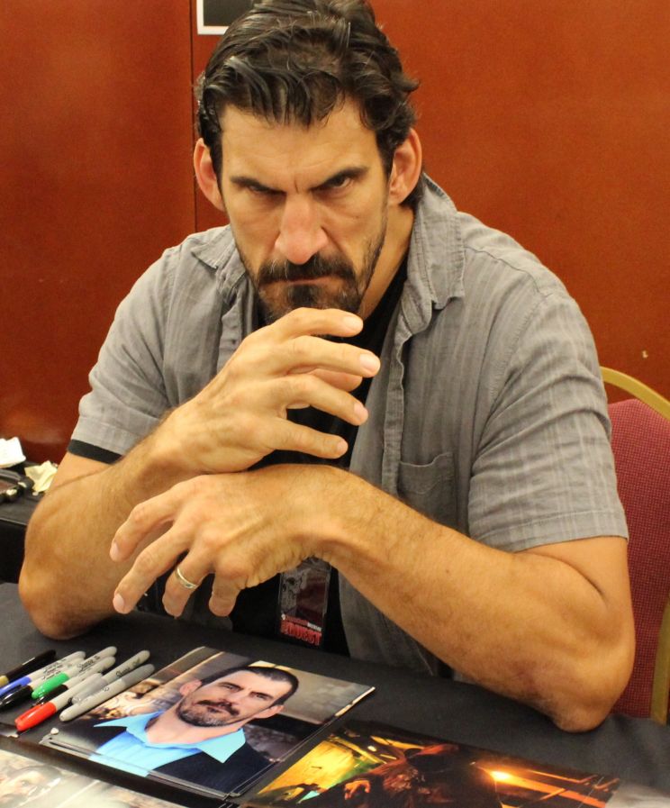 Robert Maillet