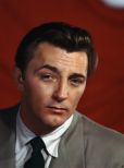 Robert Mitchum