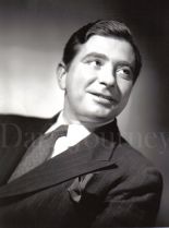 Robert Newton