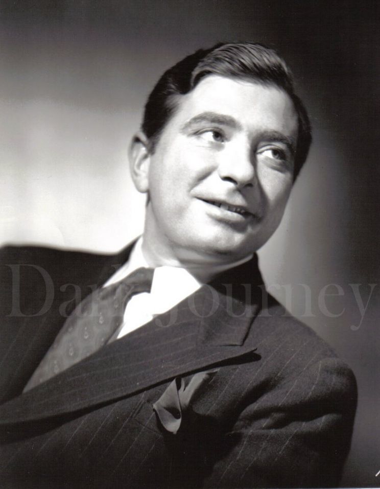 Robert Newton