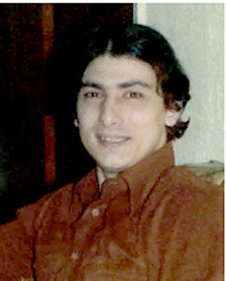 Pictures of Robert Oliveri