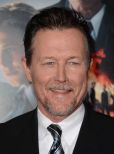 Robert Patrick