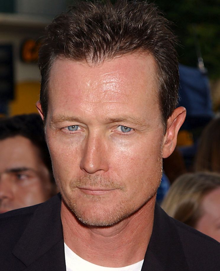 Robert Patrick