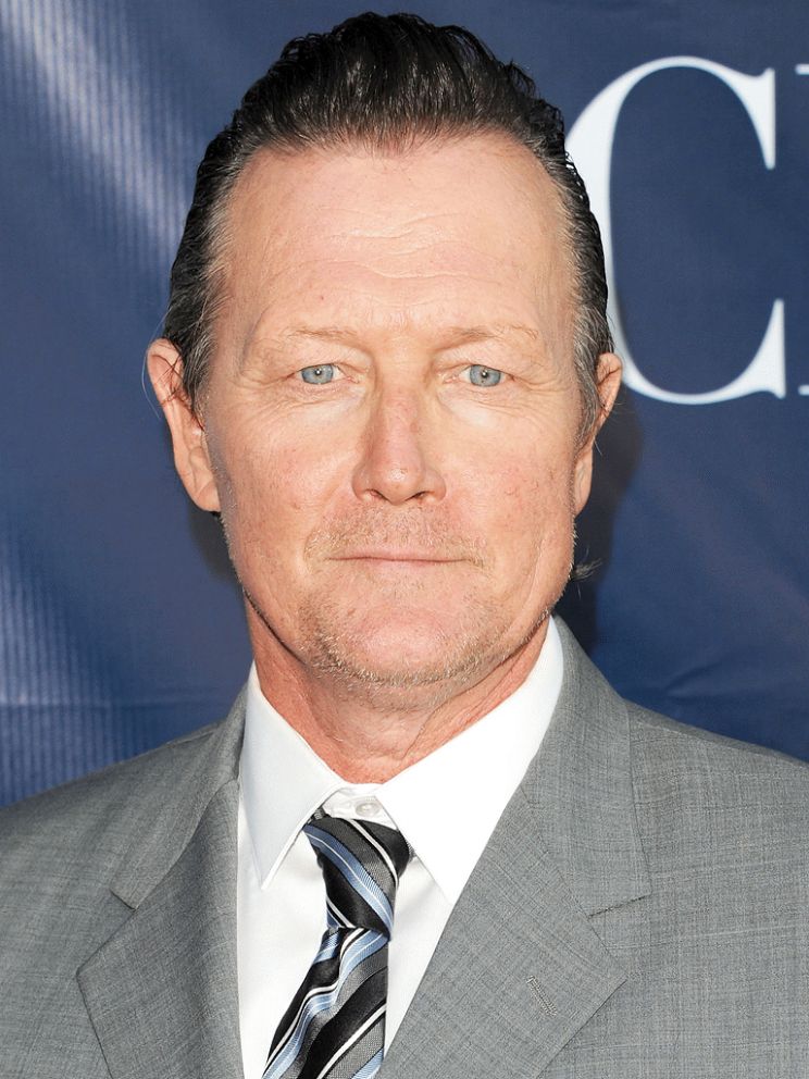 Robert Patrick