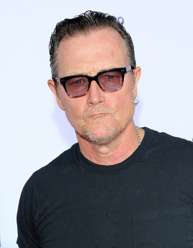 Robert Patrick