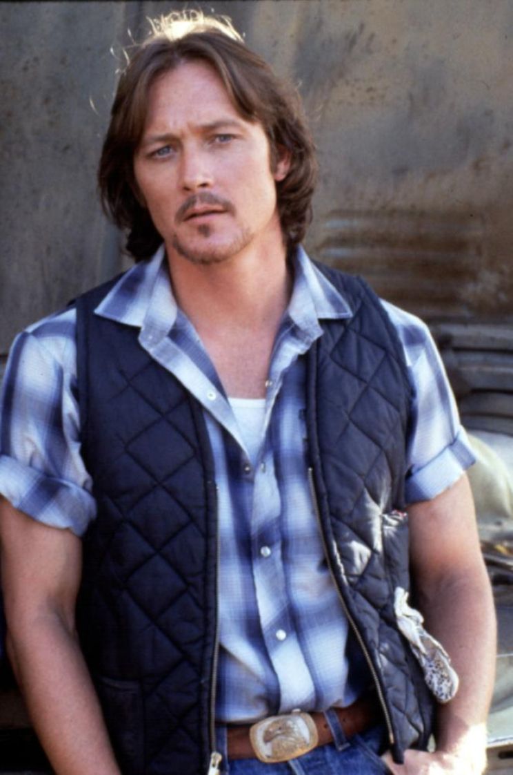 Robert Patrick