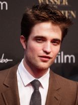 Robert Pattinson