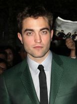 Robert Pattinson photo