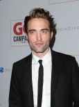 Robert Pattinson