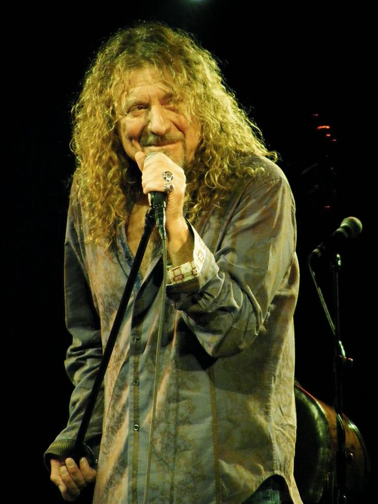 Pictures of Robert Plant