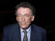 Robert Powell photo