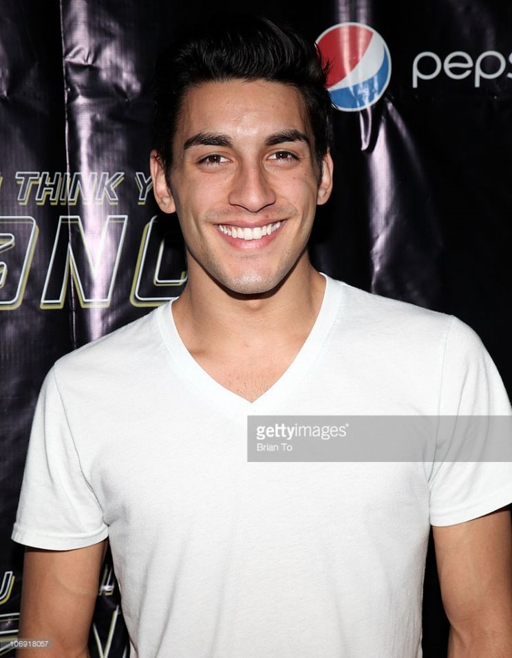 Robert Roldan