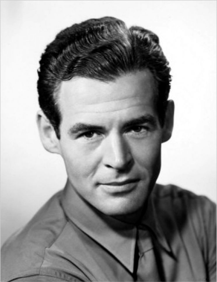 Robert Ryan