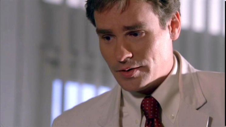 Robert Sean Leonard