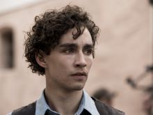 Robert Sheehan