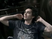 Robert Sheehan