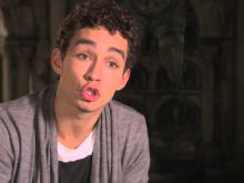 Robert Sheehan
