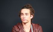 Robert Sheehan