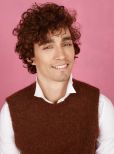 Robert Sheehan