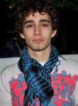 Robert Sheehan