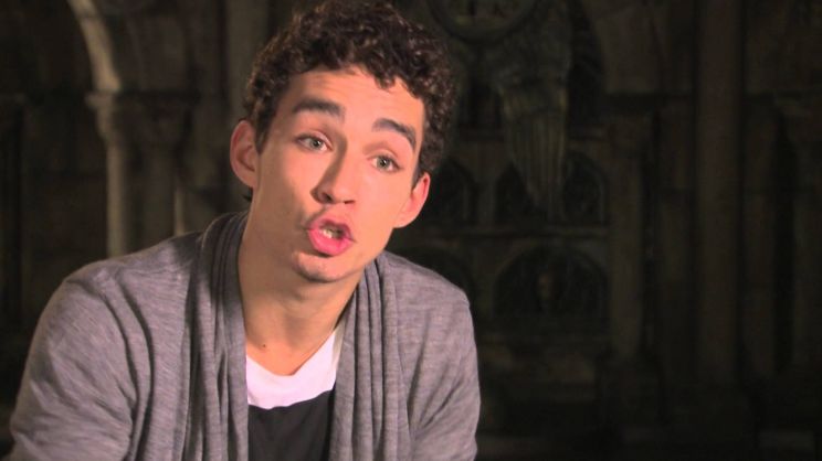 Robert Sheehan