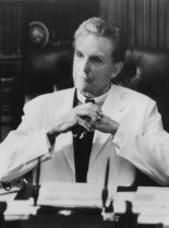 Robert Stack