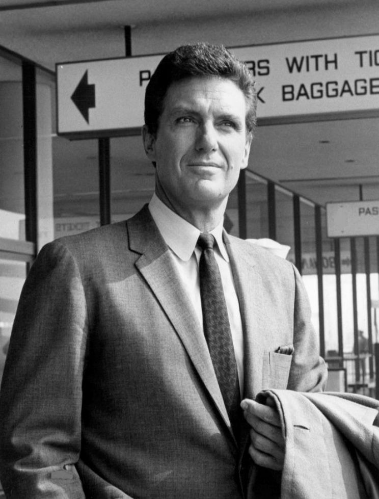 Robert Stack