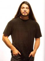 Robert Trujillo