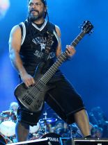 Robert Trujillo