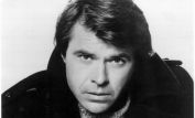 Robert Urich