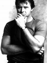 Robert Urich