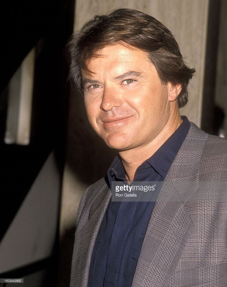 Robert Urich