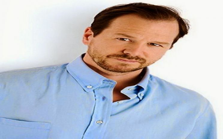 Robert Wahlberg