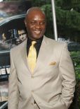 Robert Wisdom